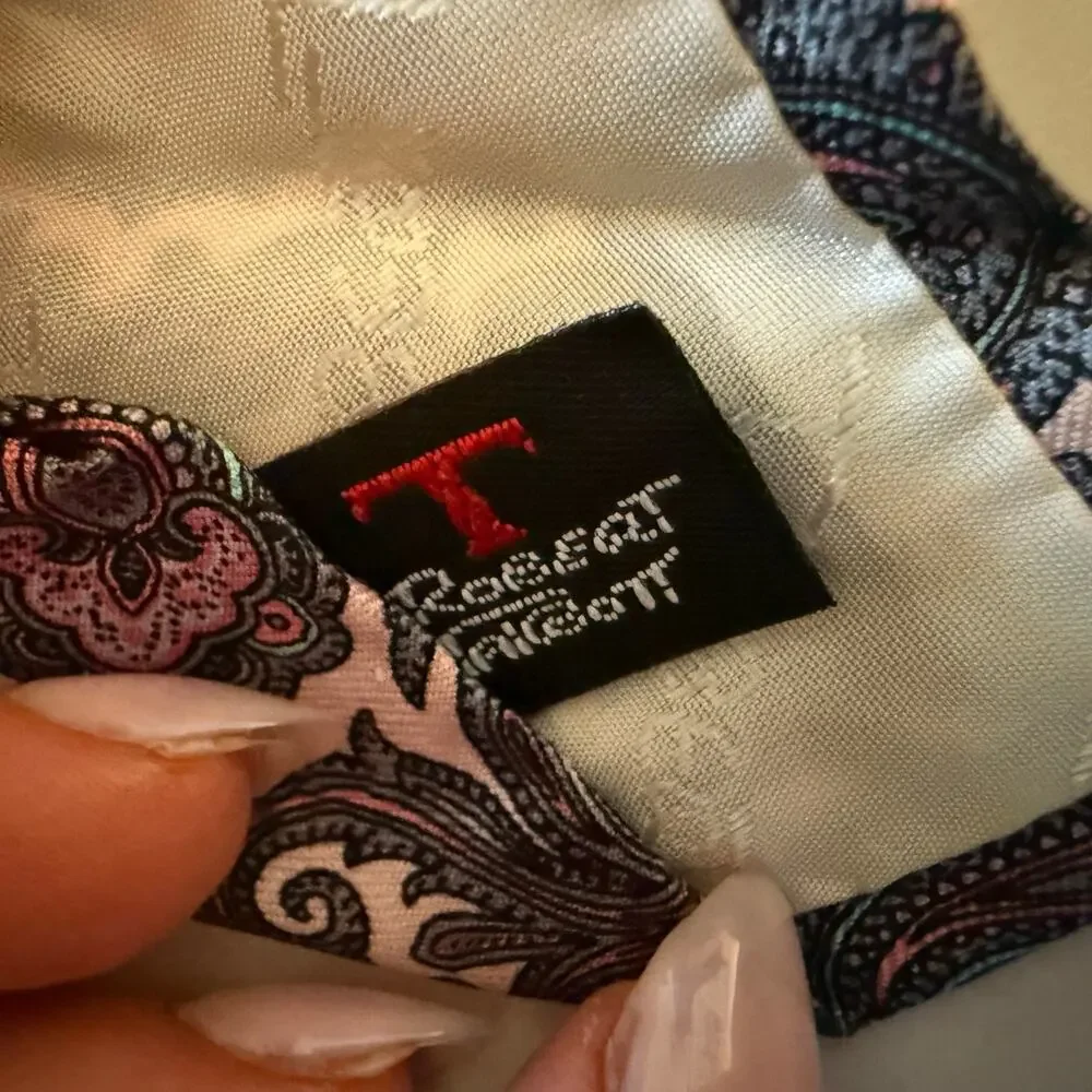 80s Vintage ROBERT TALBOTT Newcastle Ltd. | Pink Paisley Silk Tie